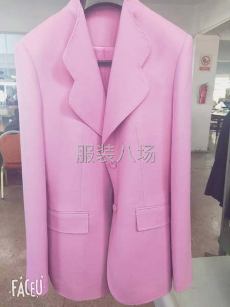 高定  样衣-第2张图片