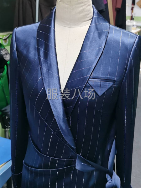 高定  样衣-第5张图片