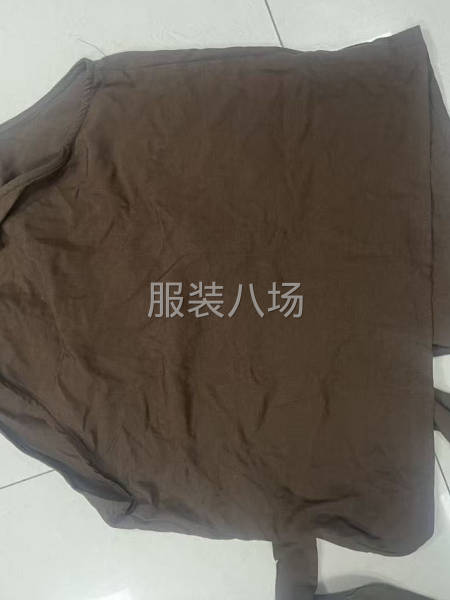 大量爆款裤子，套装外发加工-第1张图片