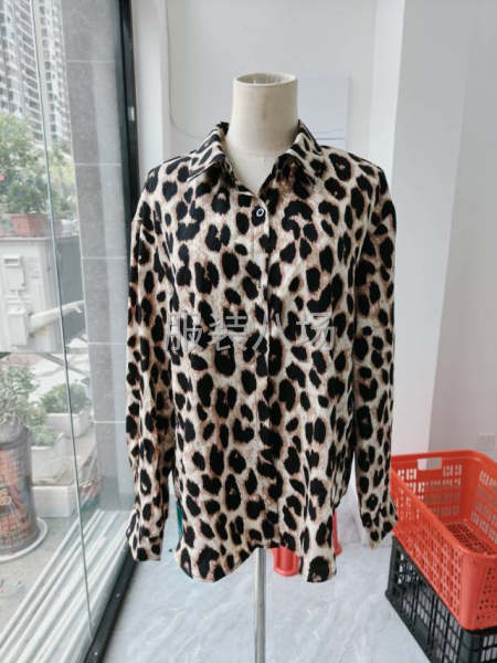 专业生产衬衣服装厂承接客户-第4张图片