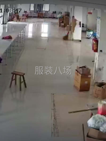 承接裤子，T恤，半身裙裁片加工-第1张图片