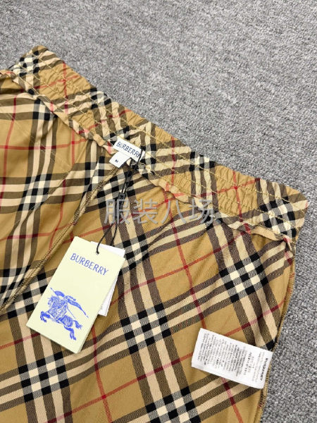 BUR*RRY 男装 格纹五分裤纯棉梭-第8张图片