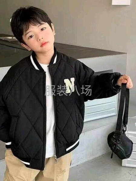 批发各种儿童棉服棒球服，校服神器-第2张图片