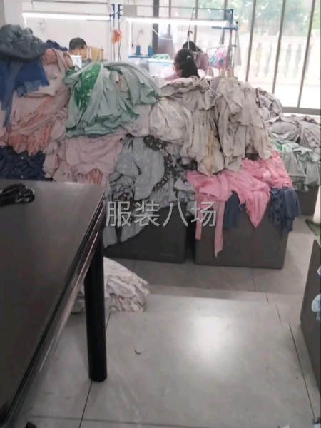 华升制衣厂承接普通针梭织连衣裙裁片加工-第2张图片