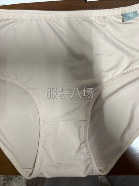 外贸订单 女士牛奶丝内裤 包边头脚，不用打佐，简单做-第2张图片