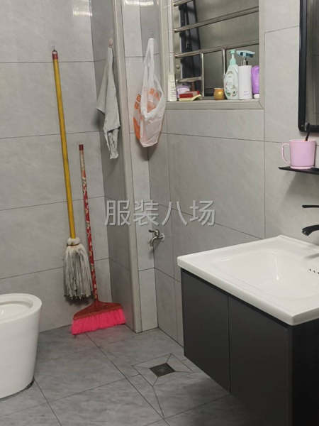 服装小作坊转让，车行勿扰，车行勿扰。-第5张图片