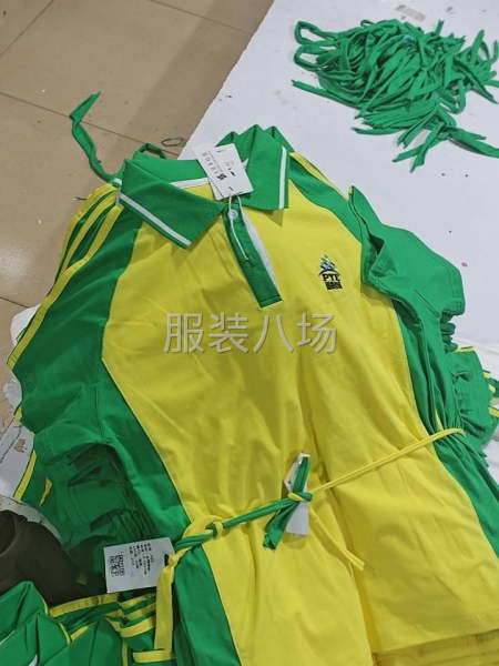 承接加工校服      针织   卫衣卫裤T恤-第7张图片