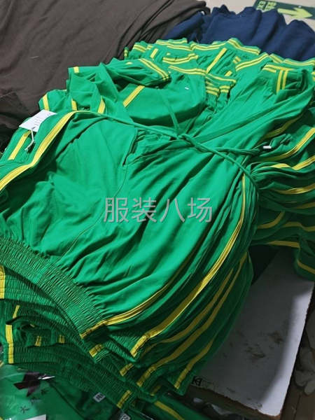 承接加工校服      针织   卫衣卫裤T恤-第8张图片