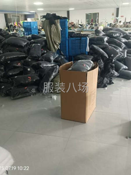 梭织服装 夹克 裤子 裙子 衬衣-第1张图片