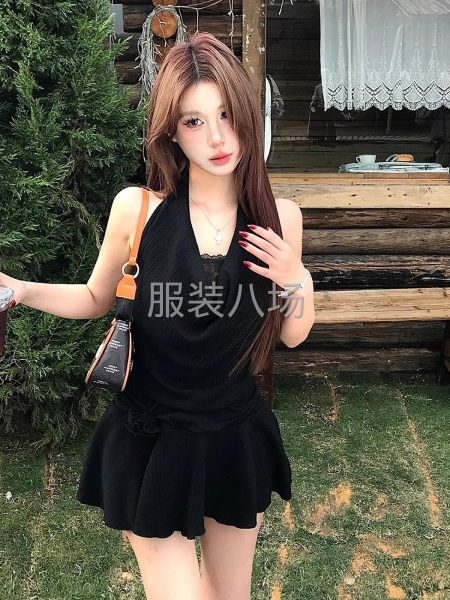 原版做法 可拆卸花朵+气质短裙 夏季内衬挂脖连衣裙甜辣妹蕾丝-第4张图片