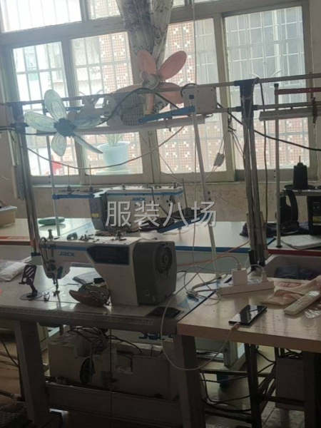 服装加工，小作坊夫妻坊-第1张图片