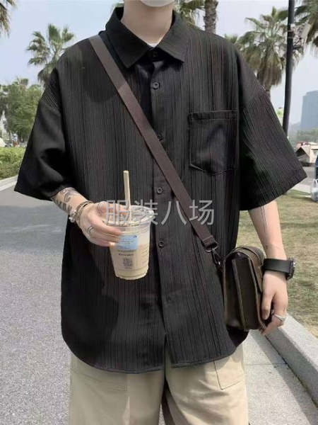 7.8清
电商仓回收1598件肌理感男士夏季薄款休闲潮牌痞帅-第5张图片