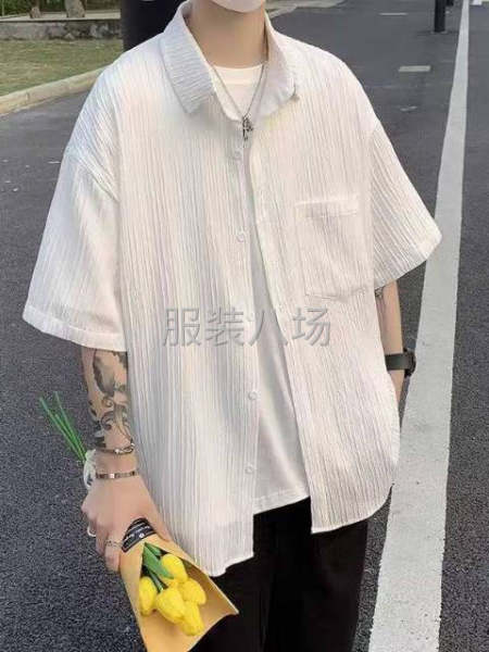 7.8清
电商仓回收1598件肌理感男士夏季薄款休闲潮牌痞帅-第6张图片