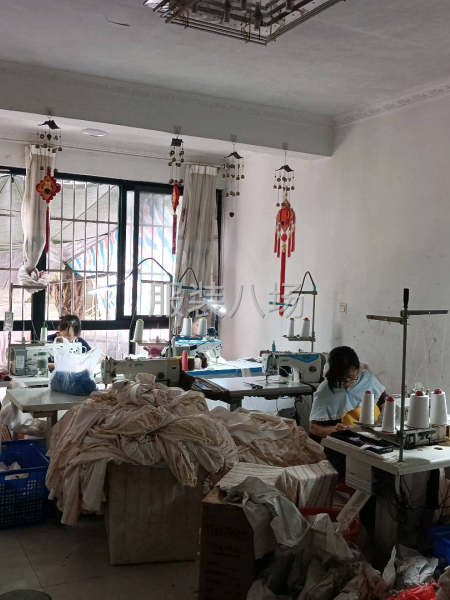 承接各类服装-第2张图片