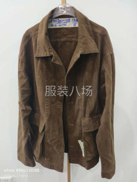 联系我时，请说是在服装八场看到的-第1张图片