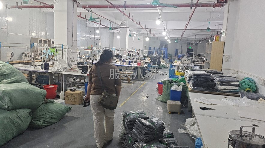 诚寻客户针织上衣裤子梭织裤子裙子-第3张图片