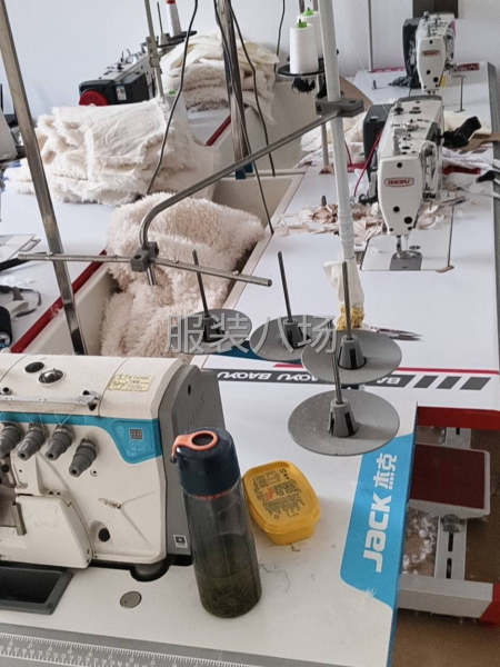 4人裁片承接梭织全品类加工-第1张图片