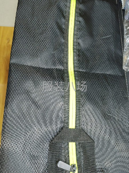 寻找品种齐全各种箱包面辅料商家合作-第2张图片