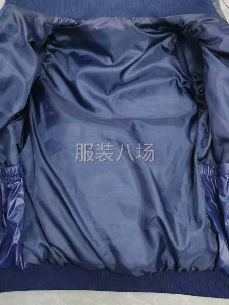校服内胆外发1600多件-第3张图片