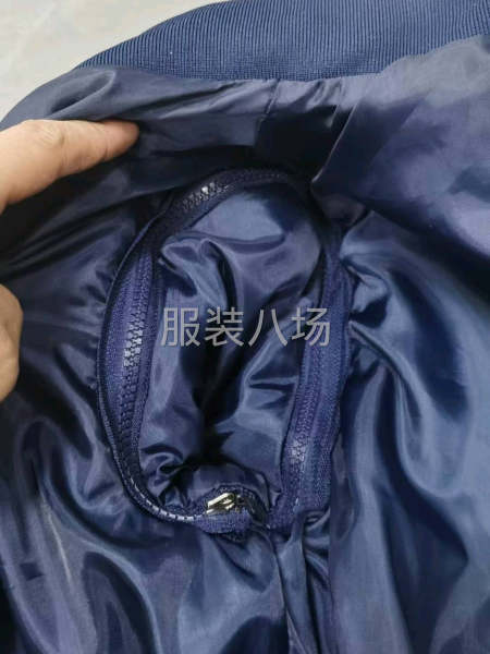 校服内胆外发1600多件-第5张图片