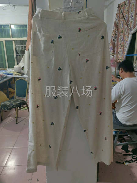 裤子，连衣裙，外套-第2张图片