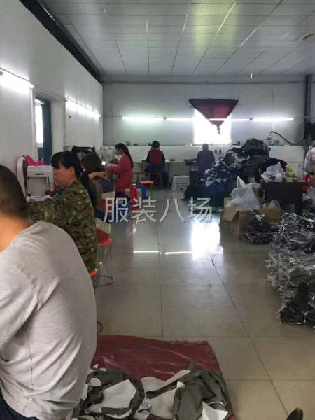 服装工厂承接订单。羽绒服，棉衣夹克，品质保证-第1张图片