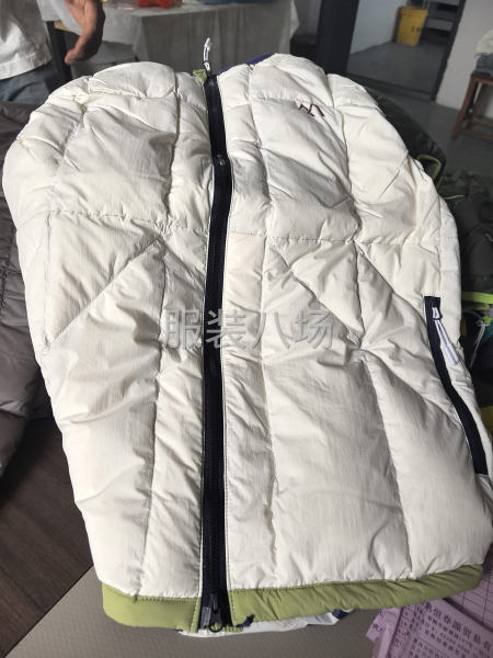 苏州羽绒服跑胆布