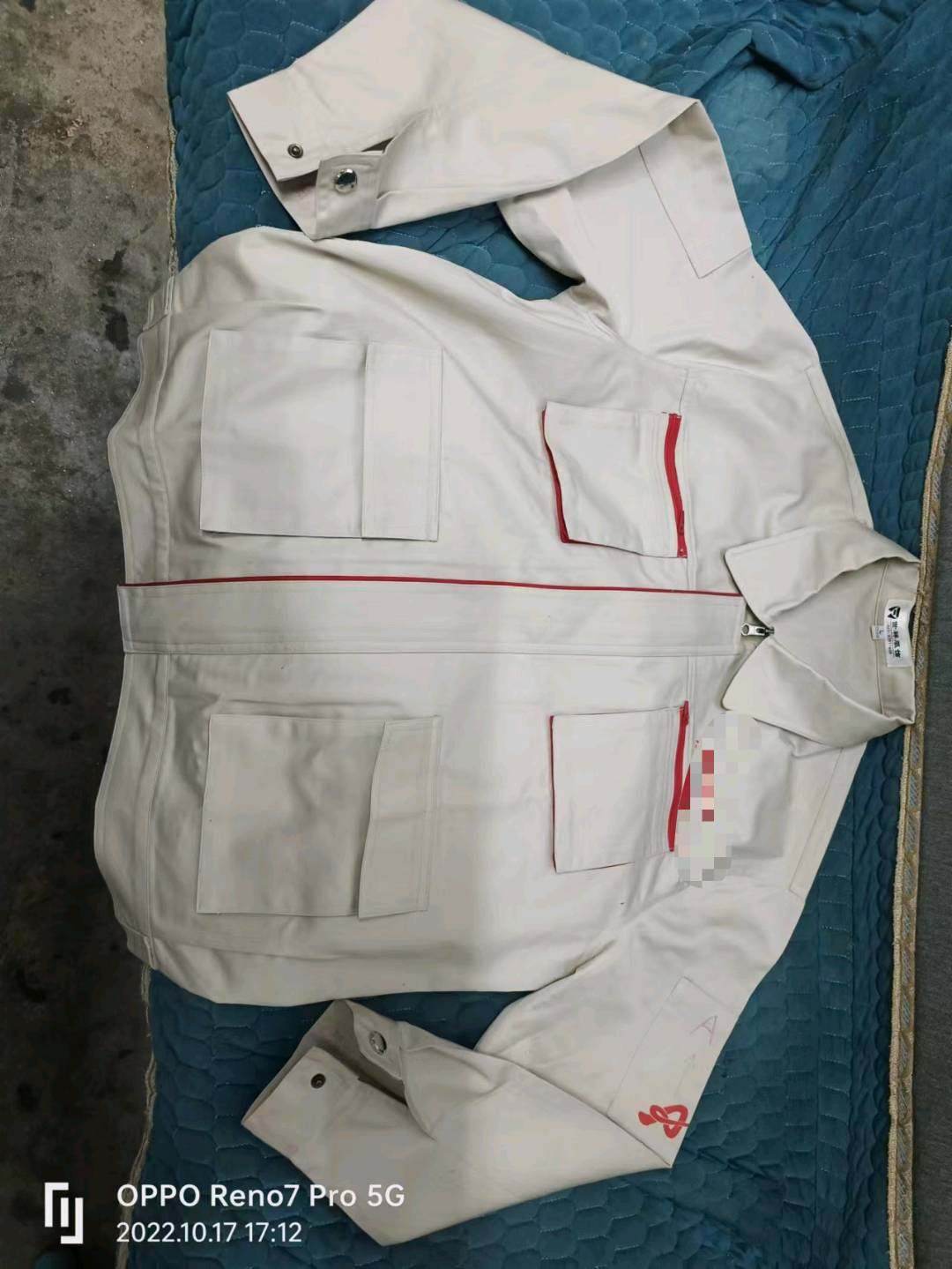 武汉工作服有300套
